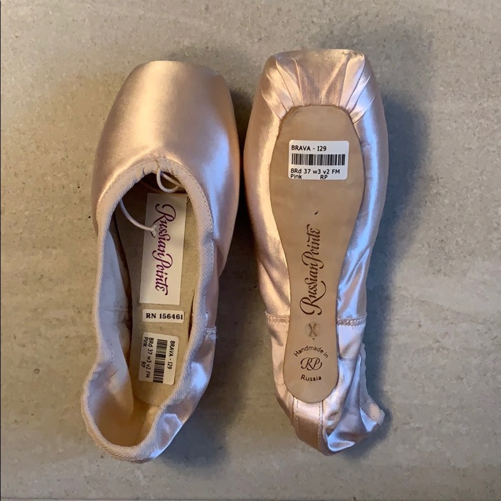 Russian Pointe Shoes